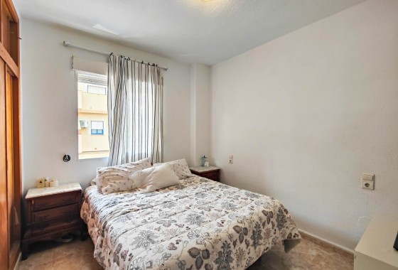 Resale - Wohnung / Appartement -
Torrevieja - Costa Blanca