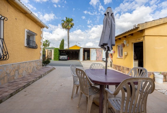 Sale - Detached Villa -
Elche - La Hoya