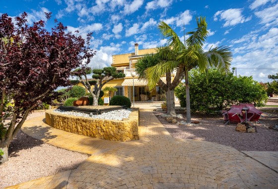 Sale - Detached Villa -
Elche - La Hoya