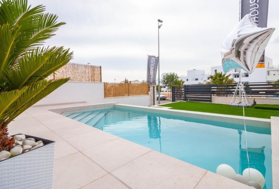 NIEUWBOUW - Vrijstaande Villa -
Orihuela Costa - PAU 8