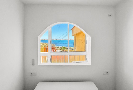 Venta - Apartamento / Piso -
Orihuela Costa - Punta Prima