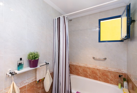 Sprzedaż - Apartament / Mieszkanie -
Campoamor - Dehesa de Campoamor
