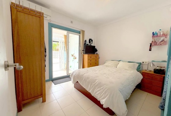 Sprzedaż - Apartament / Mieszkanie -
Torrevieja - La Mata