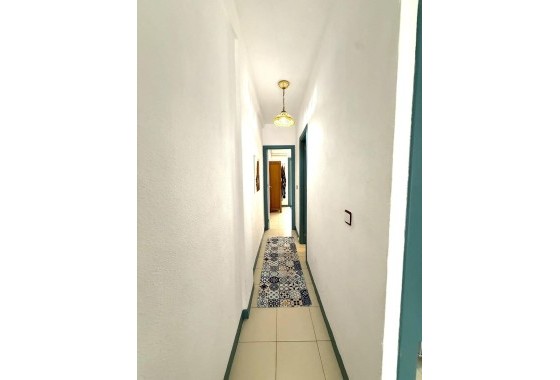 Sprzedaż - Apartament / Mieszkanie -
Torrevieja - La Mata