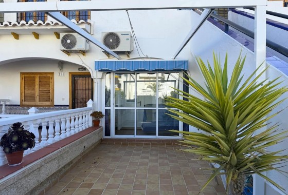 Sprzedaż - Apartament / Mieszkanie -
Torrevieja - La Mata