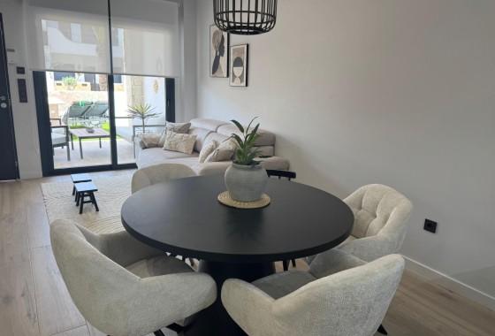 Sprzedaż - Apartament / Mieszkanie -
Orihuela Costa - Rocio del Mar