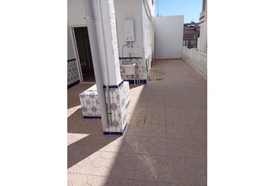 Herverkoop - Rijhuis -
Pilar de la Horadada - Torre de la Horadada