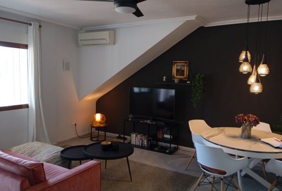 Sprzedaż - Apartament / Mieszkanie -
Daya Vieja - Costa Blanca