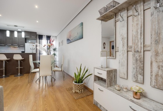 Herverkoop - Appartement / Flat -
Torrevieja - Center
