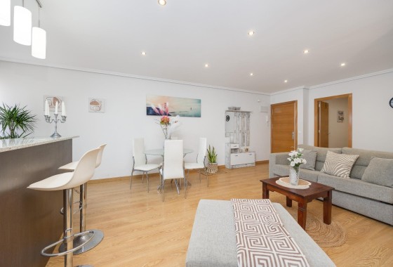 Herverkoop - Appartement / Flat -
Torrevieja - Center