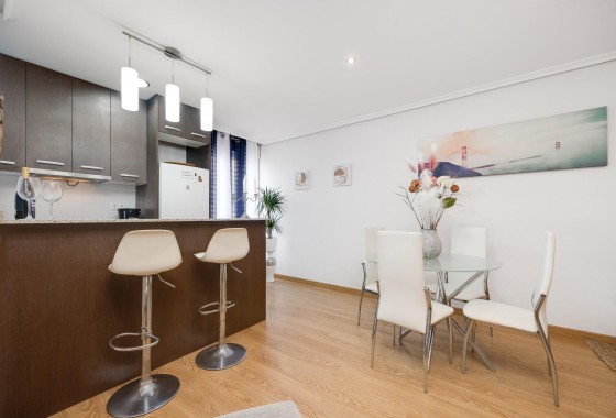 Herverkoop - Appartement / Flat -
Torrevieja - Center