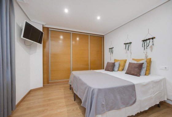Herverkoop - Appartement / Flat -
Torrevieja - Center