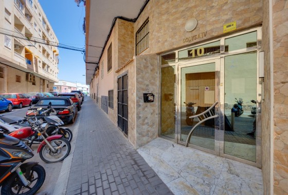 Herverkoop - Appartement / Flat -
Torrevieja - Center