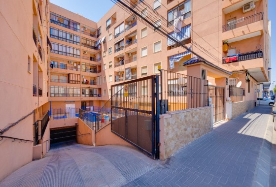 Herverkoop - Appartement / Flat -
Torrevieja - Center