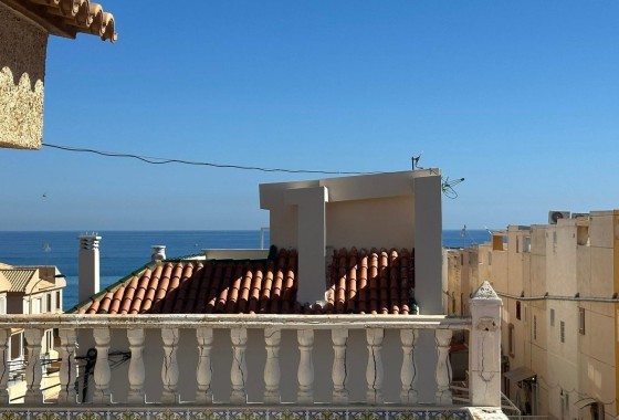 Sprzedaż - Dom miejski -
Torrevieja - Cabo cervera