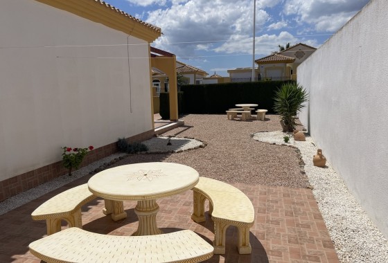 Herverkoop - Halfvrijstaande villa -
Mazarron - Inland