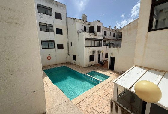 Herverkoop - Appartement / Flat -
San Miguel de Salinas - Inland