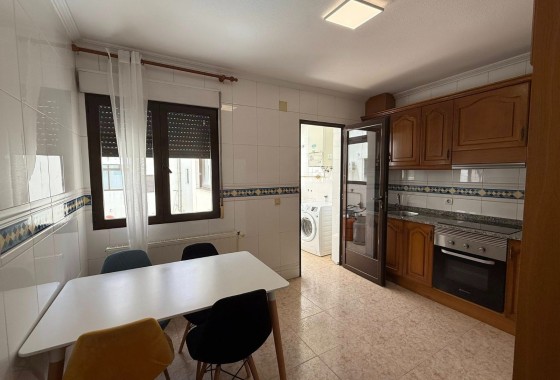 Herverkoop - Appartement / Flat -
San Miguel de Salinas - Inland