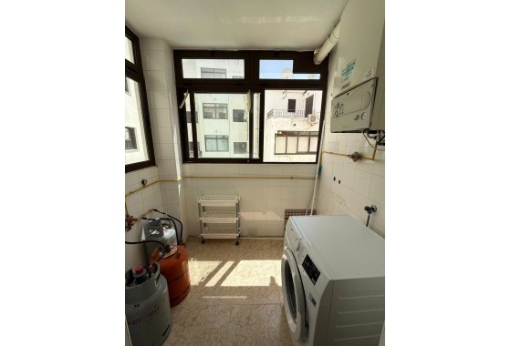 Herverkoop - Appartement / Flat -
San Miguel de Salinas - Inland