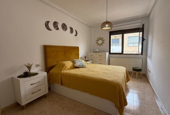 Herverkoop - Appartement / Flat -
San Miguel de Salinas - Inland