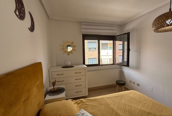 Herverkoop - Appartement / Flat -
San Miguel de Salinas - Inland