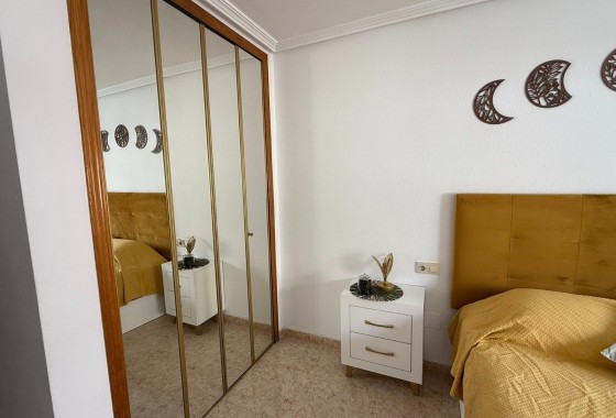 Herverkoop - Appartement / Flat -
San Miguel de Salinas - Inland