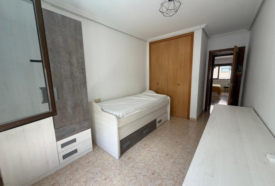 Herverkoop - Appartement / Flat -
San Miguel de Salinas - Inland