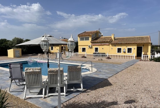 Herverkoop - Vrijstaande Villa -
Alhama de Murcia - Inland
