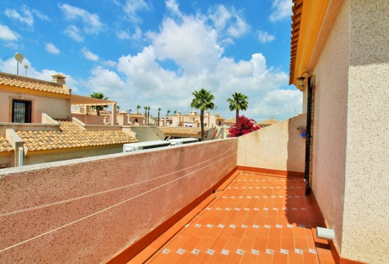 Revente - Maison de ville -
Villamartín - PAU 8