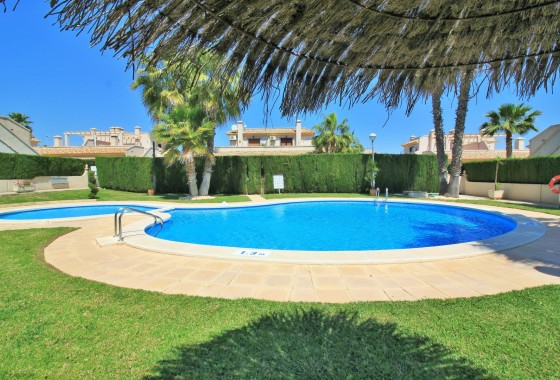 Revente - Maison de ville -
Villamartín - PAU 8