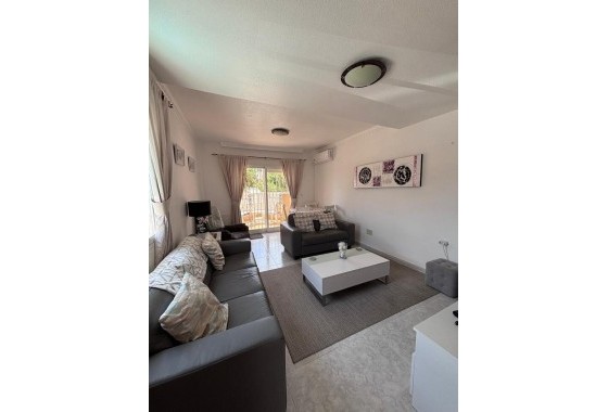 Revente - Maison de ville -
Villamartín - Costa Blanca