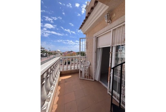 Revente - Maison de ville -
Villamartín - Costa Blanca