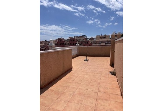 Revente - Maison de ville -
Villamartín - Costa Blanca