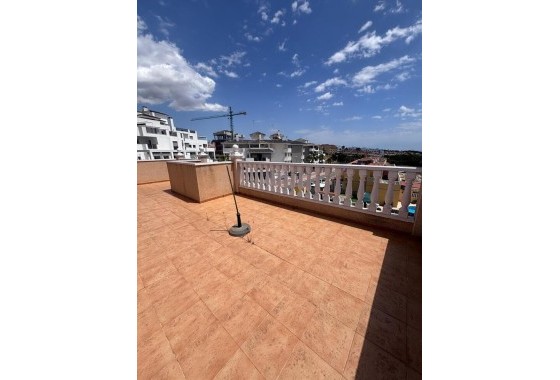 Revente - Maison de ville -
Villamartín - Costa Blanca