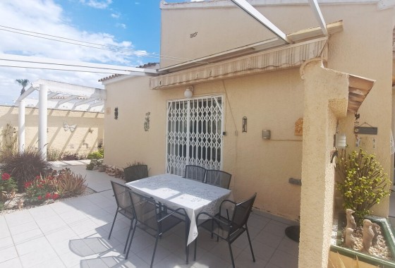 Revente - Villa Individuelle -
Villamartín - Costa Blanca