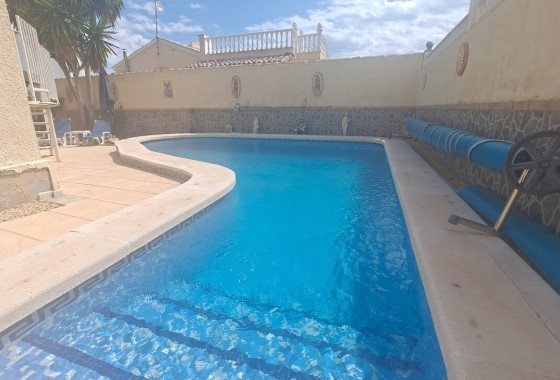 Revente - Villa Individuelle -
Villamartín - Costa Blanca