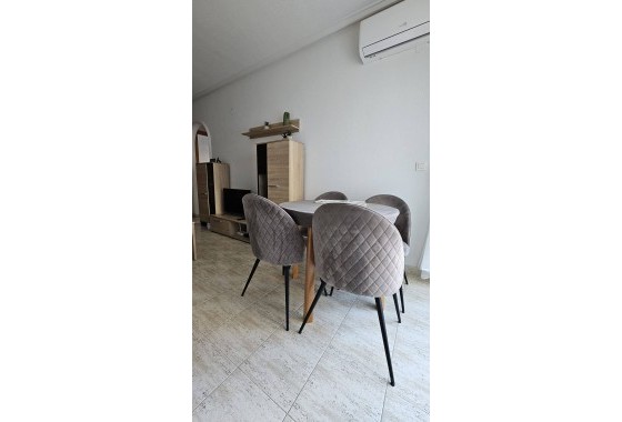Resale - Wohnung / Apartment -
Torrevieja - Acequion
