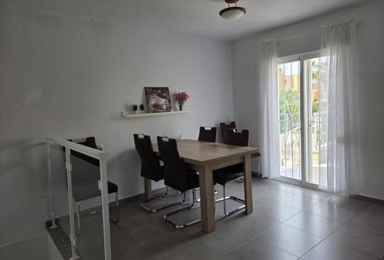 Resale - Wohnung / Apartment -
Torrevieja - La Mata