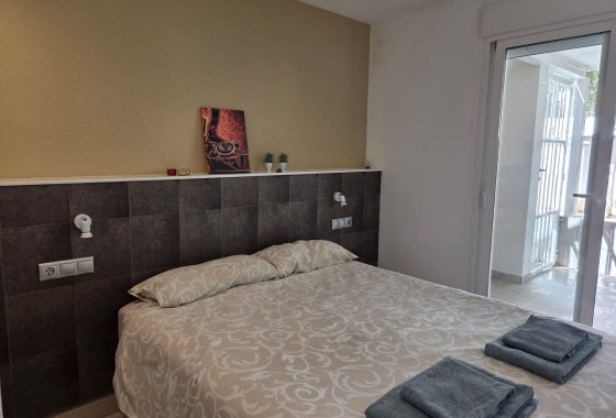 Resale - Wohnung / Apartment -
Torrevieja - La Mata