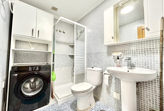 Sprzedaż - Apartament / Mieszkanie -
Torrevieja - Costa Blanca