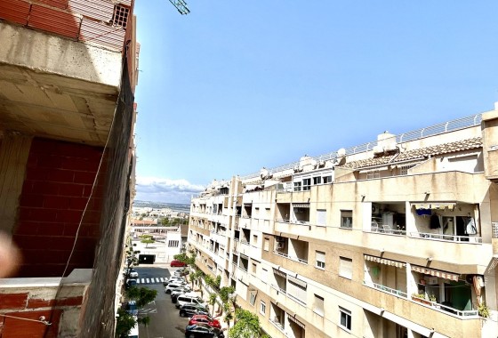 Sprzedaż - Apartament / Mieszkanie -
Torrevieja - Costa Blanca