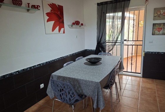 Resale - Freistehende Villa -
Catral