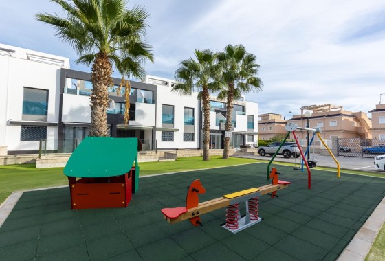 Resale - Wohnung / Apartment -
Torrevieja - Los Balcones - Los Altos del Edén