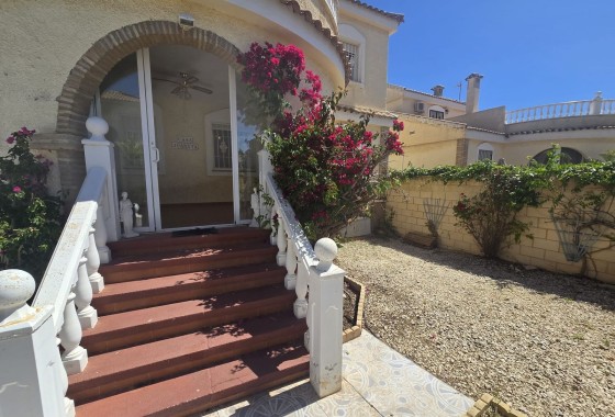Sprzedaż - Detached Villa -
Monforte del Cid
