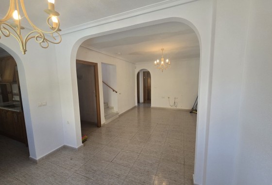 Sprzedaż - Detached Villa -
Monforte del Cid