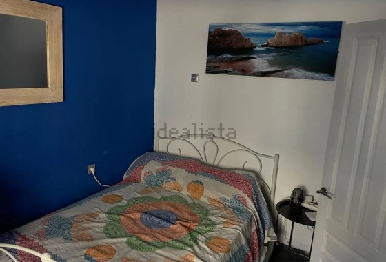 Venta - Adosado -
Pinoso