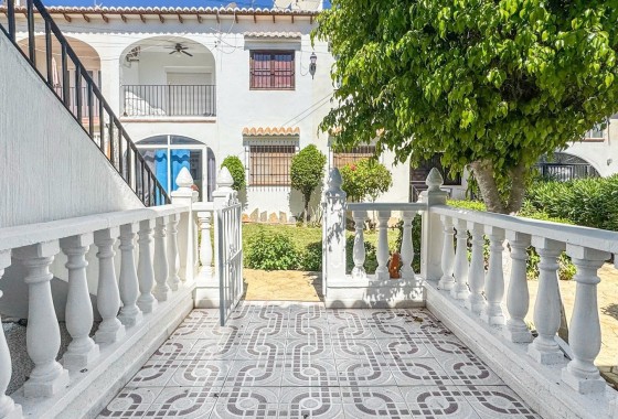 Sprzedaż - Apartament / Mieszkanie -
Torrevieja - Los Balcones - Los Altos del Edén