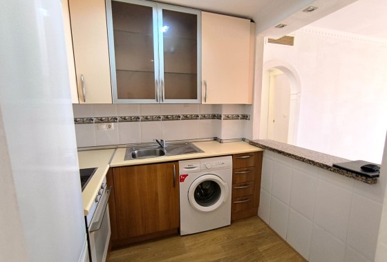 Herverkoop - Appartement / Flat -
Algorfa