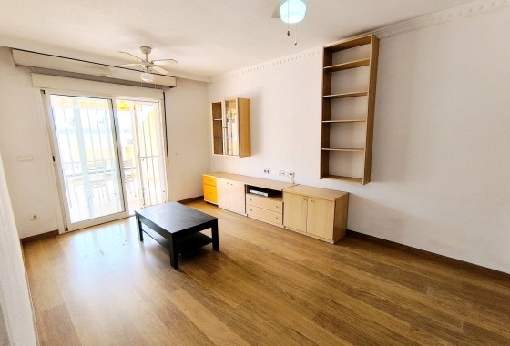 Herverkoop - Appartement / Flat -
Algorfa
