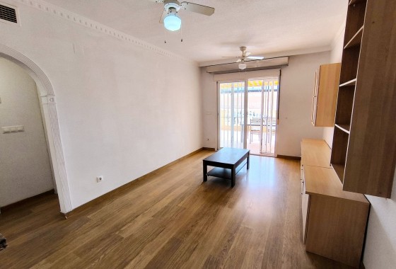 Herverkoop - Appartement / Flat -
Algorfa